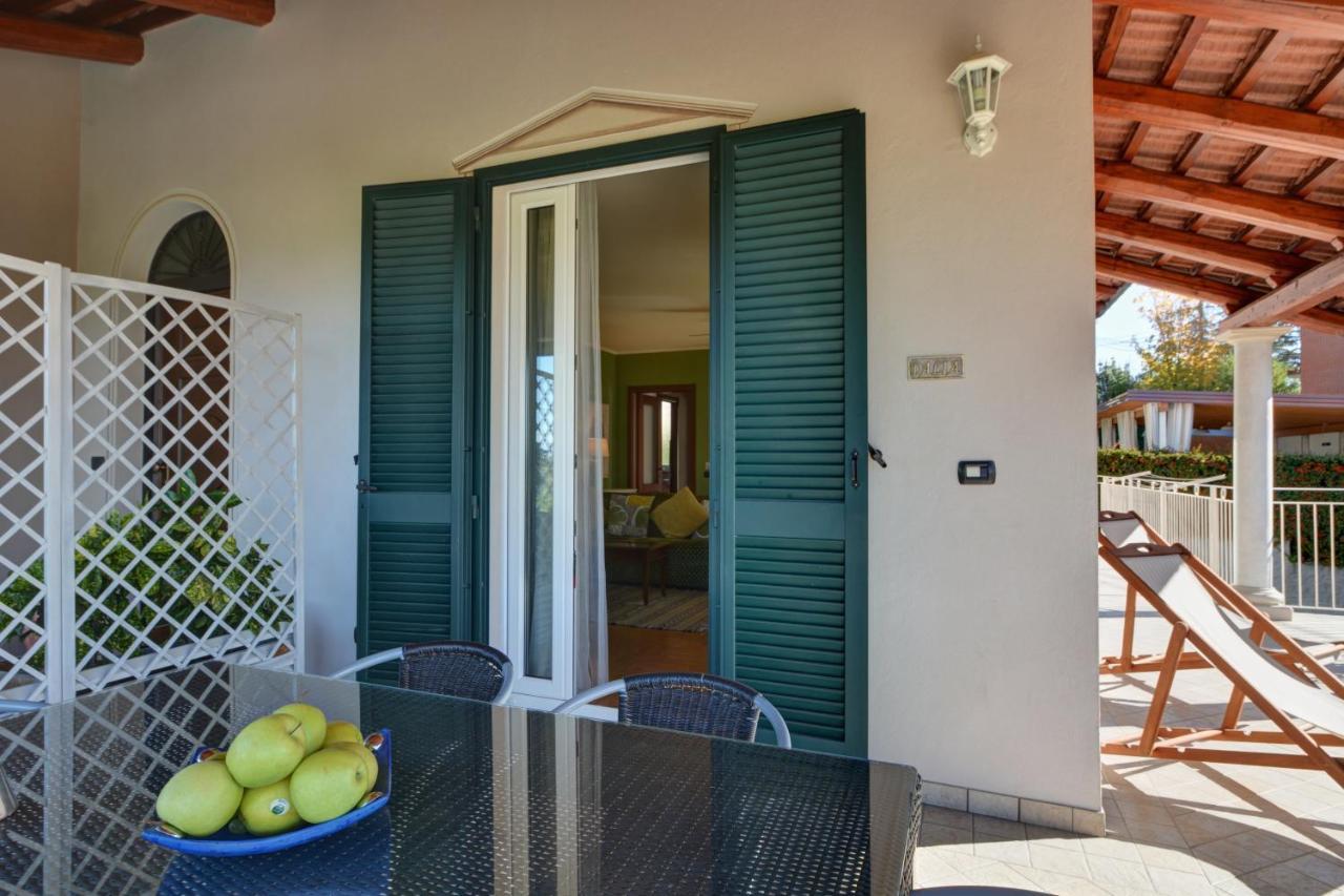 La Rosa Gialla Bio Apartments & Rooms Barolo Exteriör bild