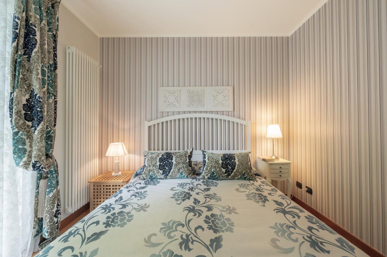 La Rosa Gialla Bio Apartments & Rooms Barolo Exteriör bild